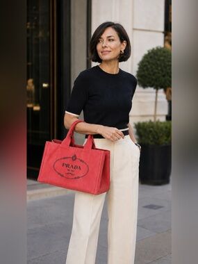 Prada Canapa Pre Owned Red Tote Canvas Bag Logo and Structured Design.Code 194/A